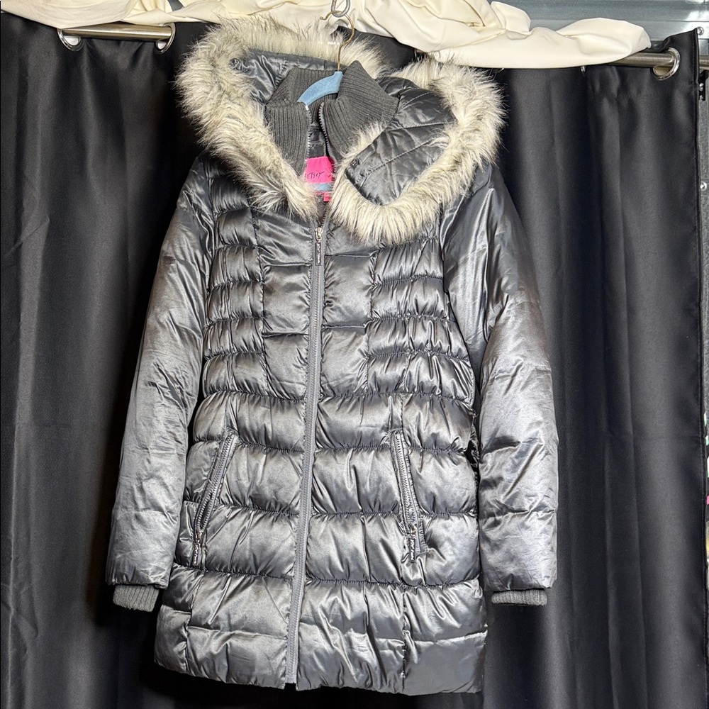 Betsey Johnson Gray belted Puffer jacket size small